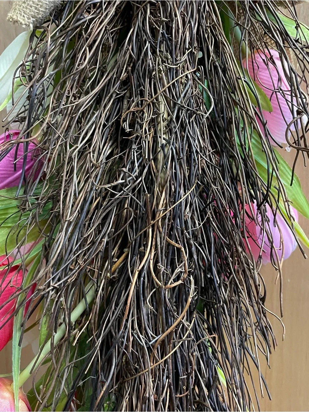 Tulip Grapevine Swag/Wreath 24” Long